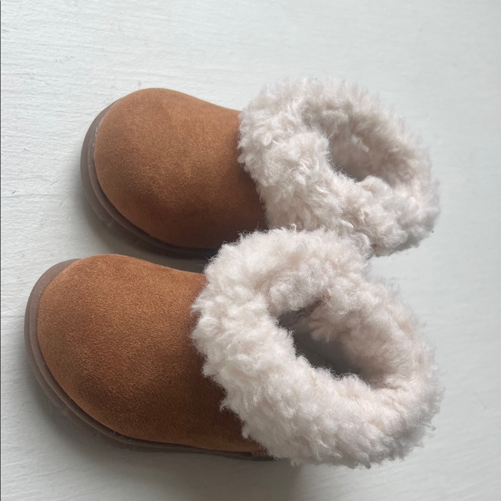 Carter's Brown SIZE 3 Baby/Toddler Boots - WORN ONCE